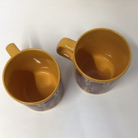 Vintage Retro 70s Style Yellow and Red Ceramic Mugs pair Made in England - Picture 4 of 6